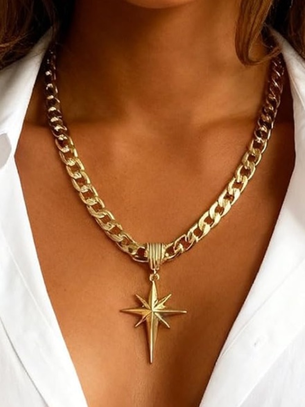 Anthropologie Gold Starburst Compass Pendant Chunky Chain Necklace